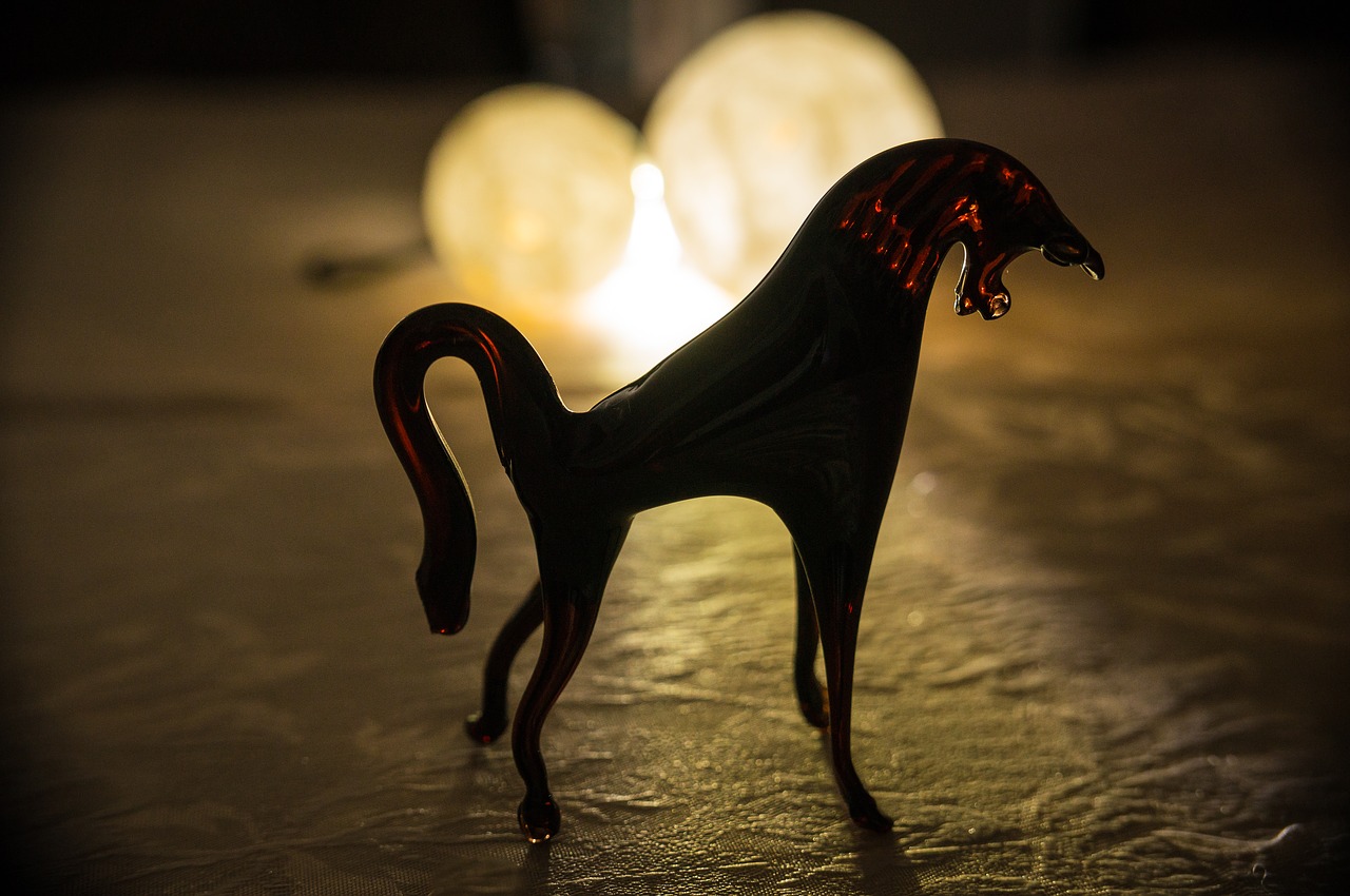 horse glass figurines macro free photo