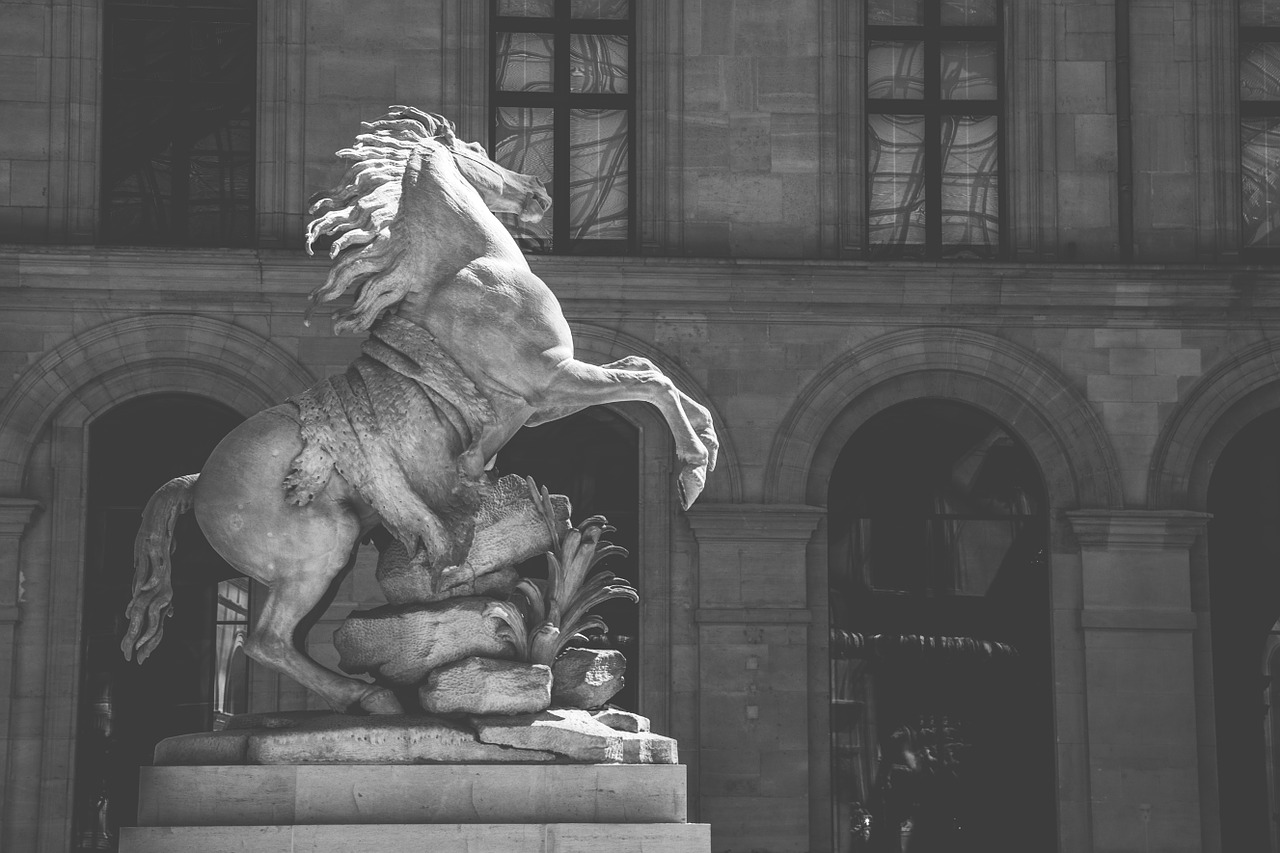 horse statue louvre free photo