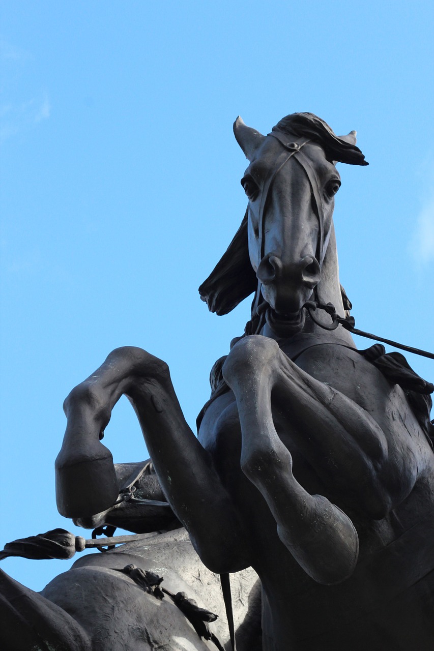horse statue sculpture free photo