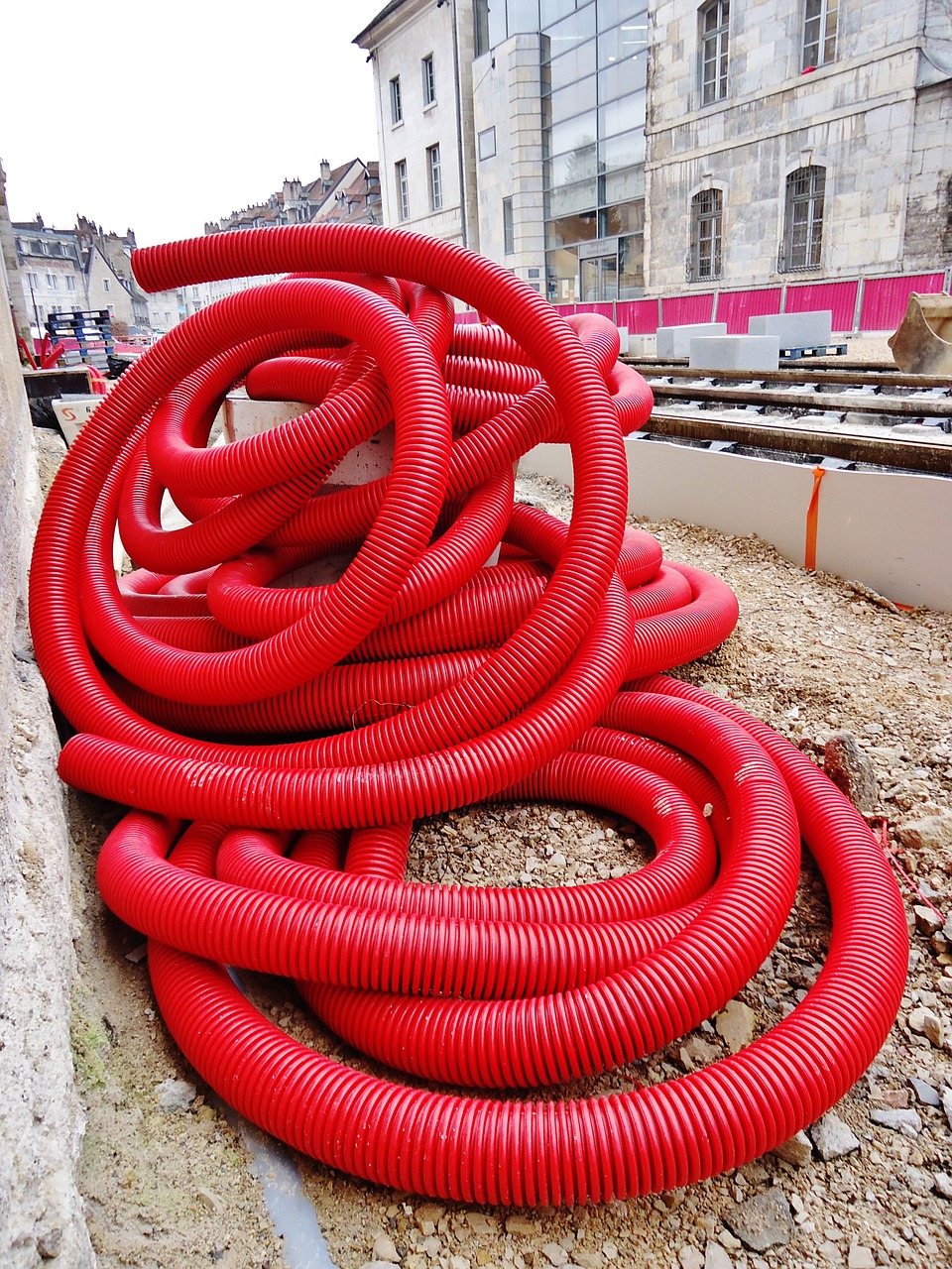 hose red work free photo