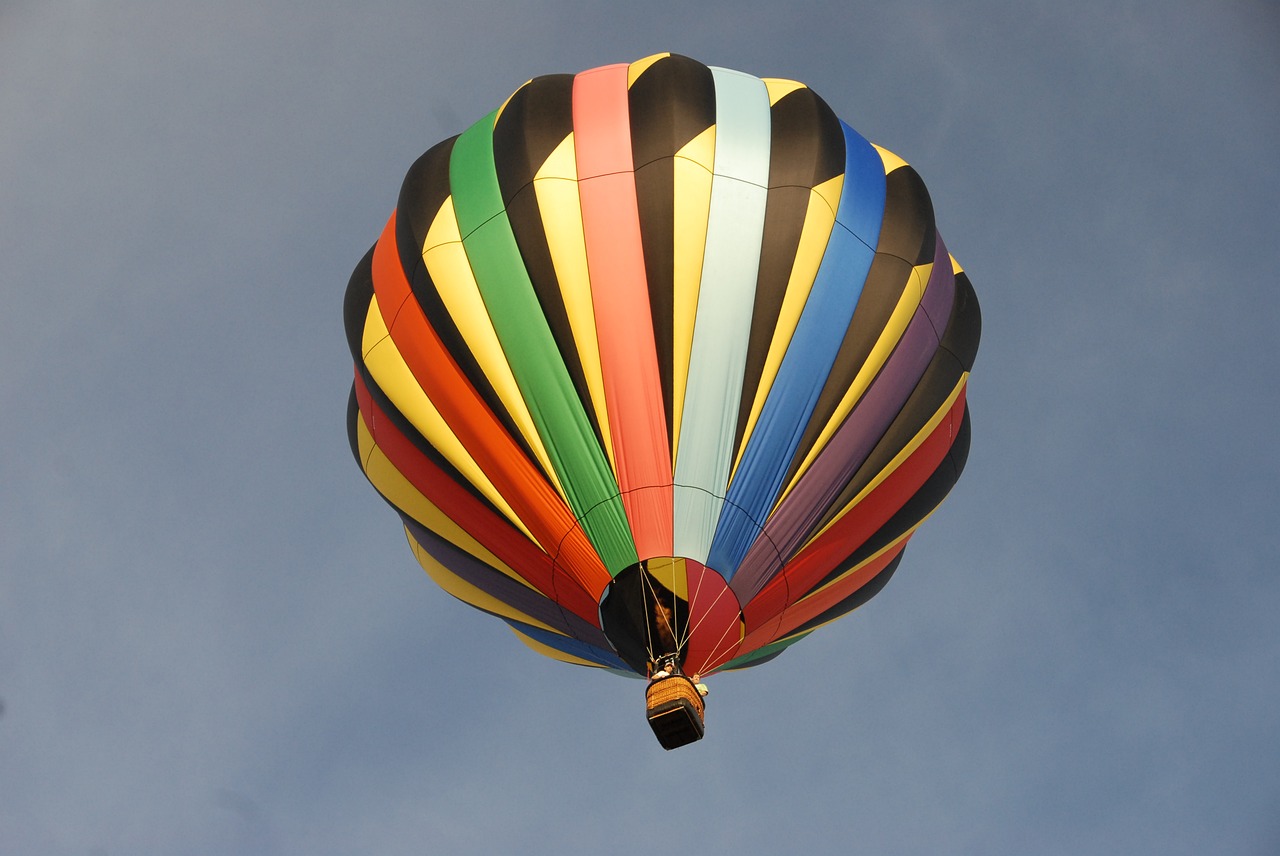 hot air balloon free photo