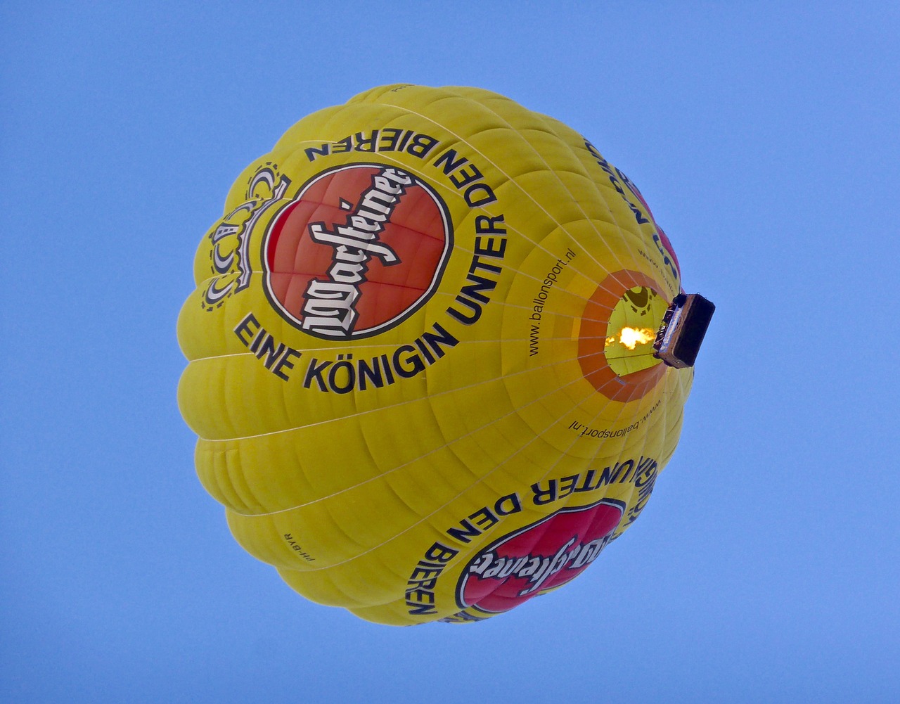 hot air balloon gondola basket free photo