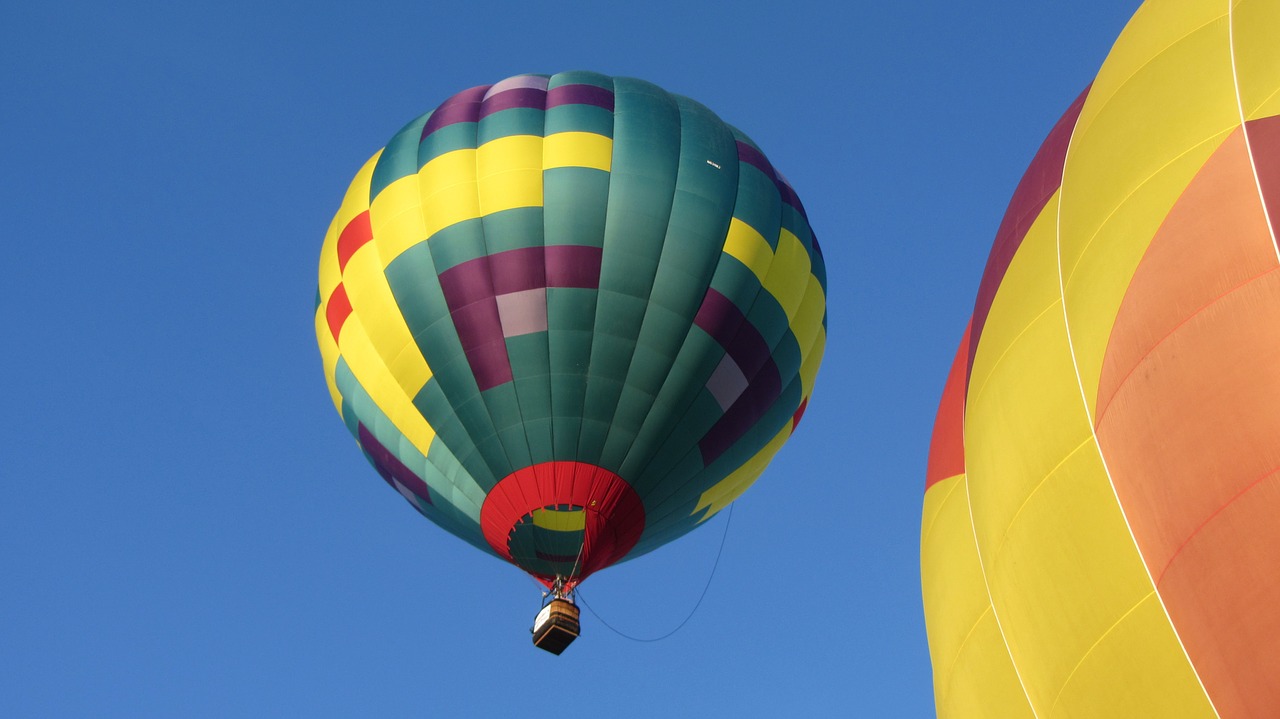 hot air balloon balloon ascent free photo