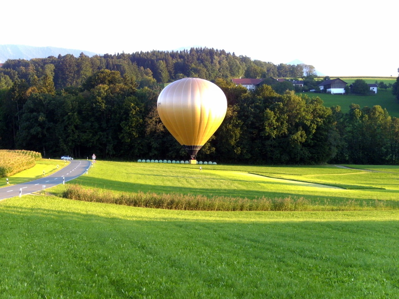 hot air balloon sport landing free photo