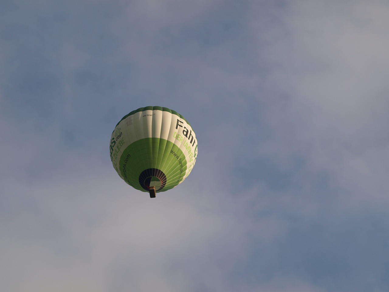 hot air balloon balloon sky free photo