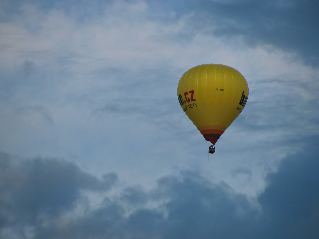 hot air balloon ride balloon free photo