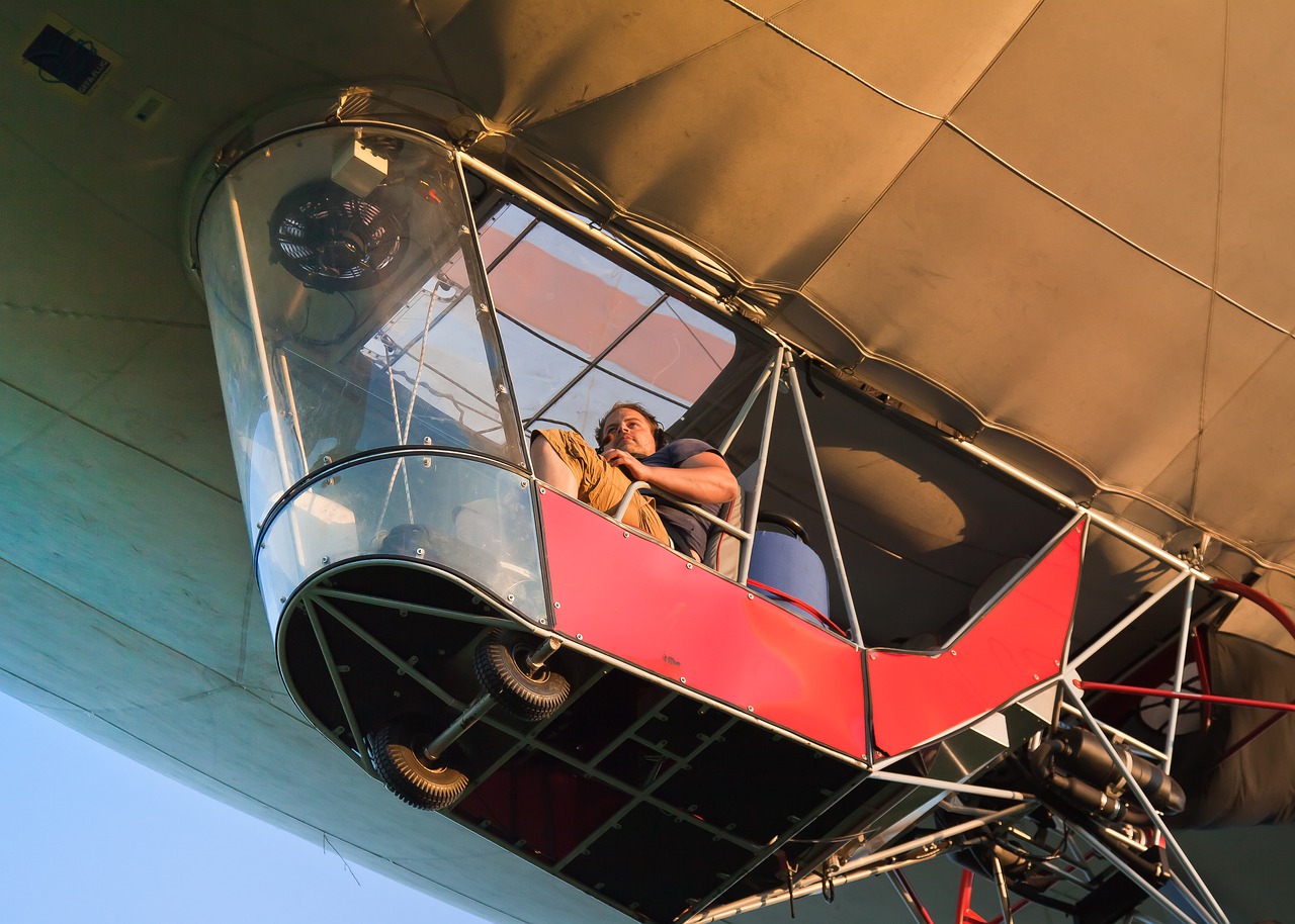 Altijd Digitaal Disciplinair Hot air balloon, gondola, passenger, drive, flying - free image from  needpix.com
