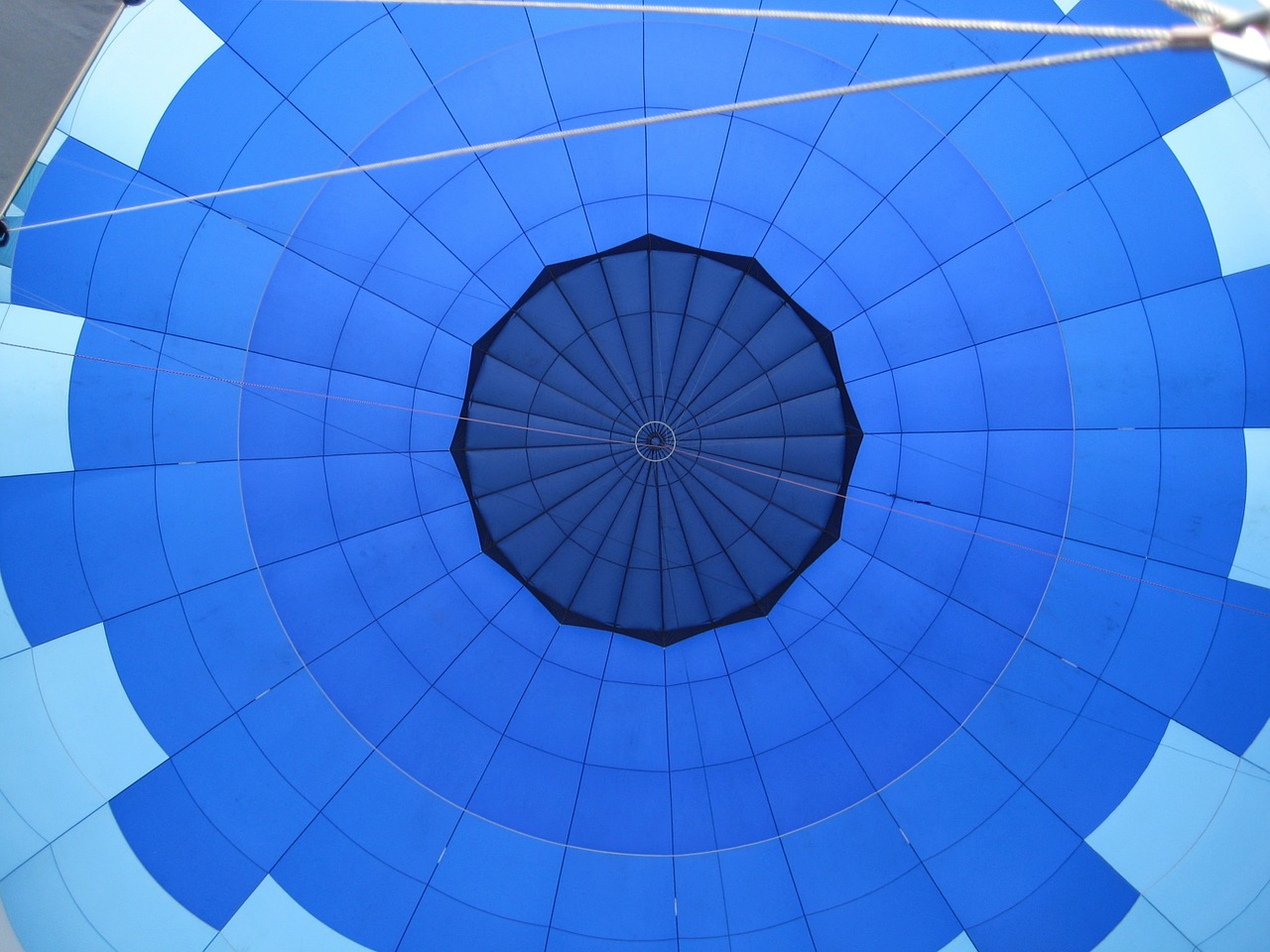 hot air balloon blue round free photo