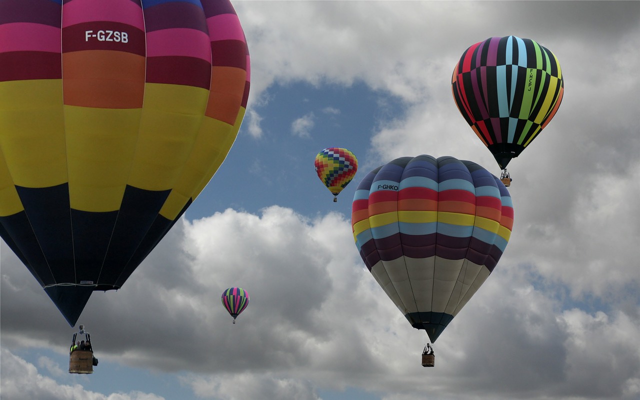 hot air balloon air baloon sky free photo