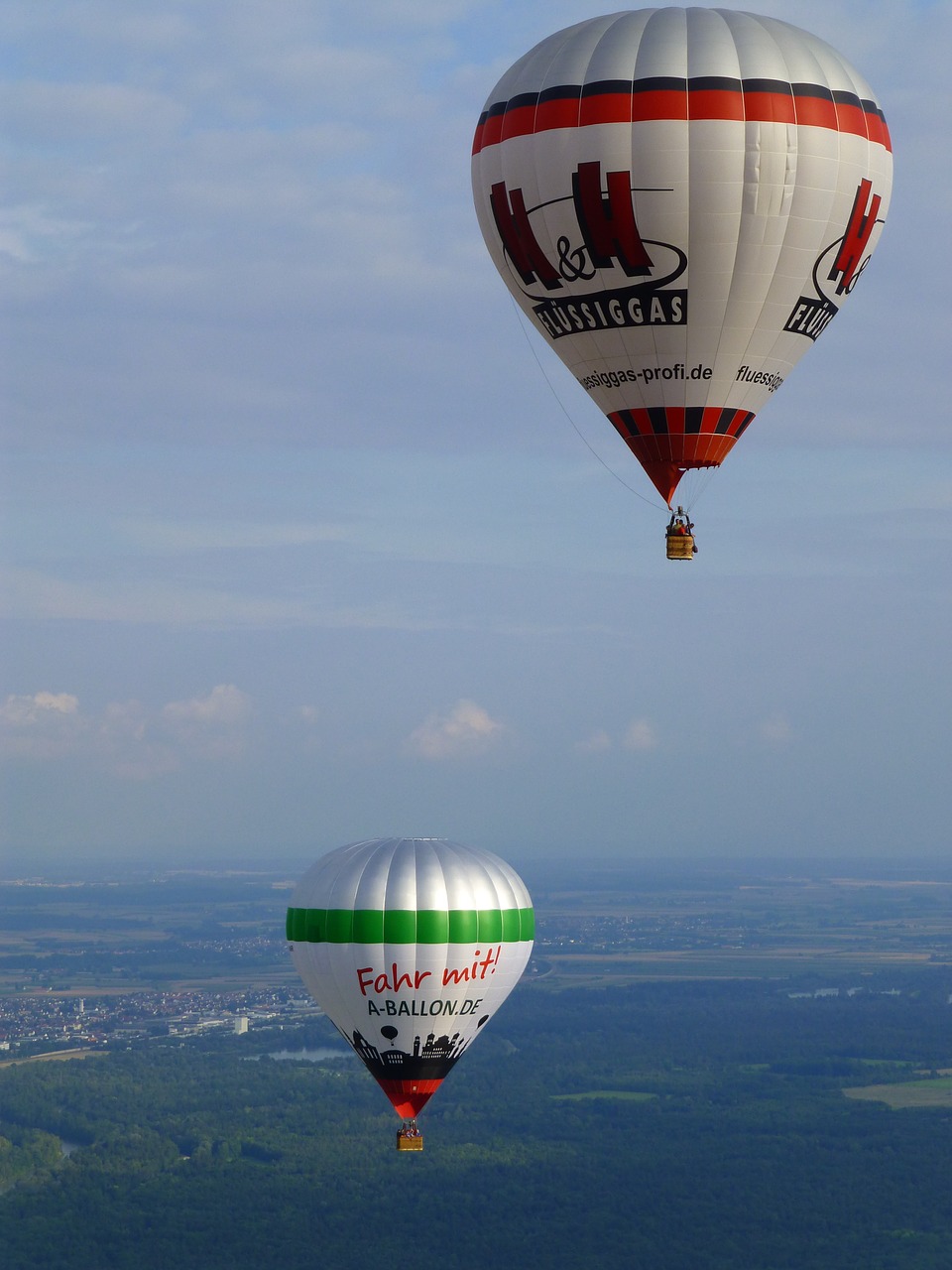 hot air balloon balloon hot air balloon rides free photo