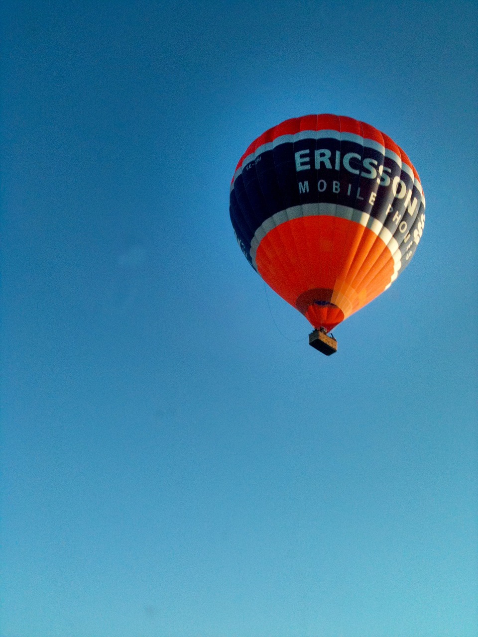 hot air balloon summer blue sky free photo