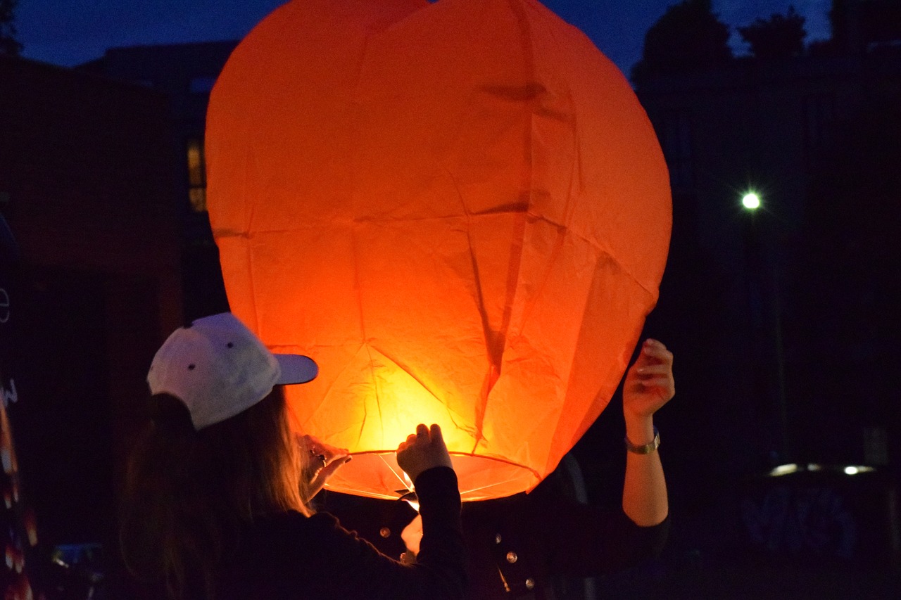 hot-air ballooning bright balloon air free photo