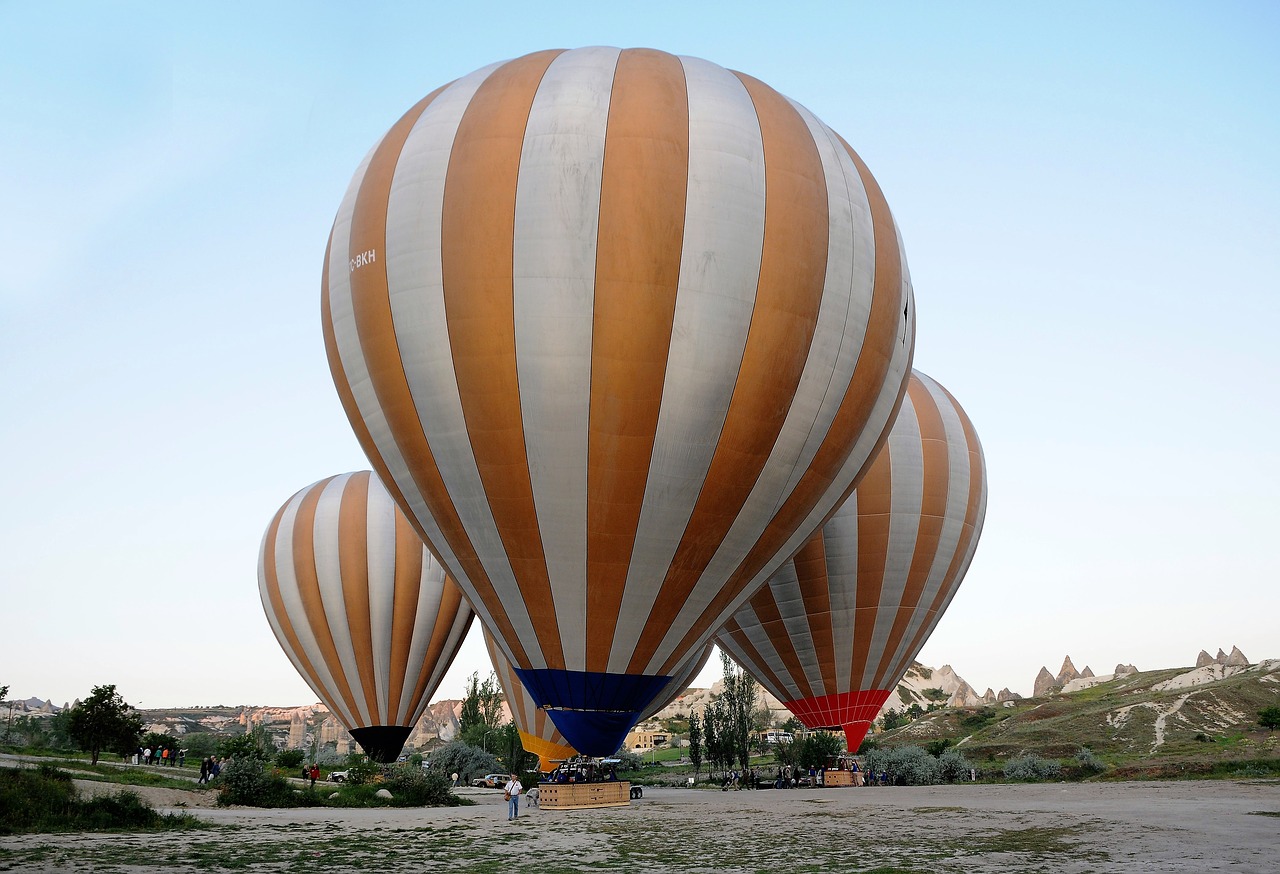 hot-air ballooning  cappadocia  turkey free photo