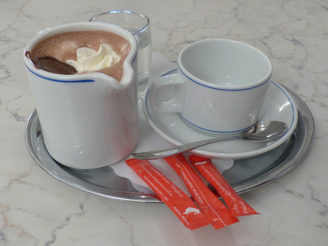 hot chocolate drink kaffeekaennchen free photo