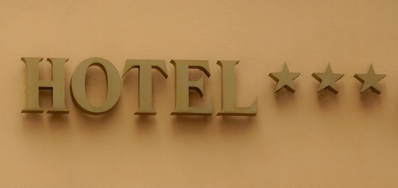 hotel sign travel free photo