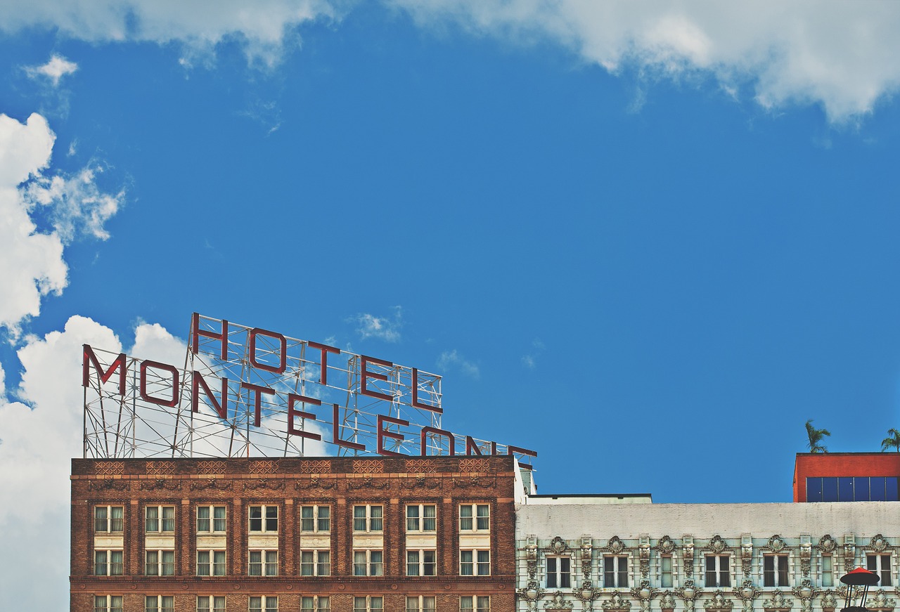 hotel sign building free photo