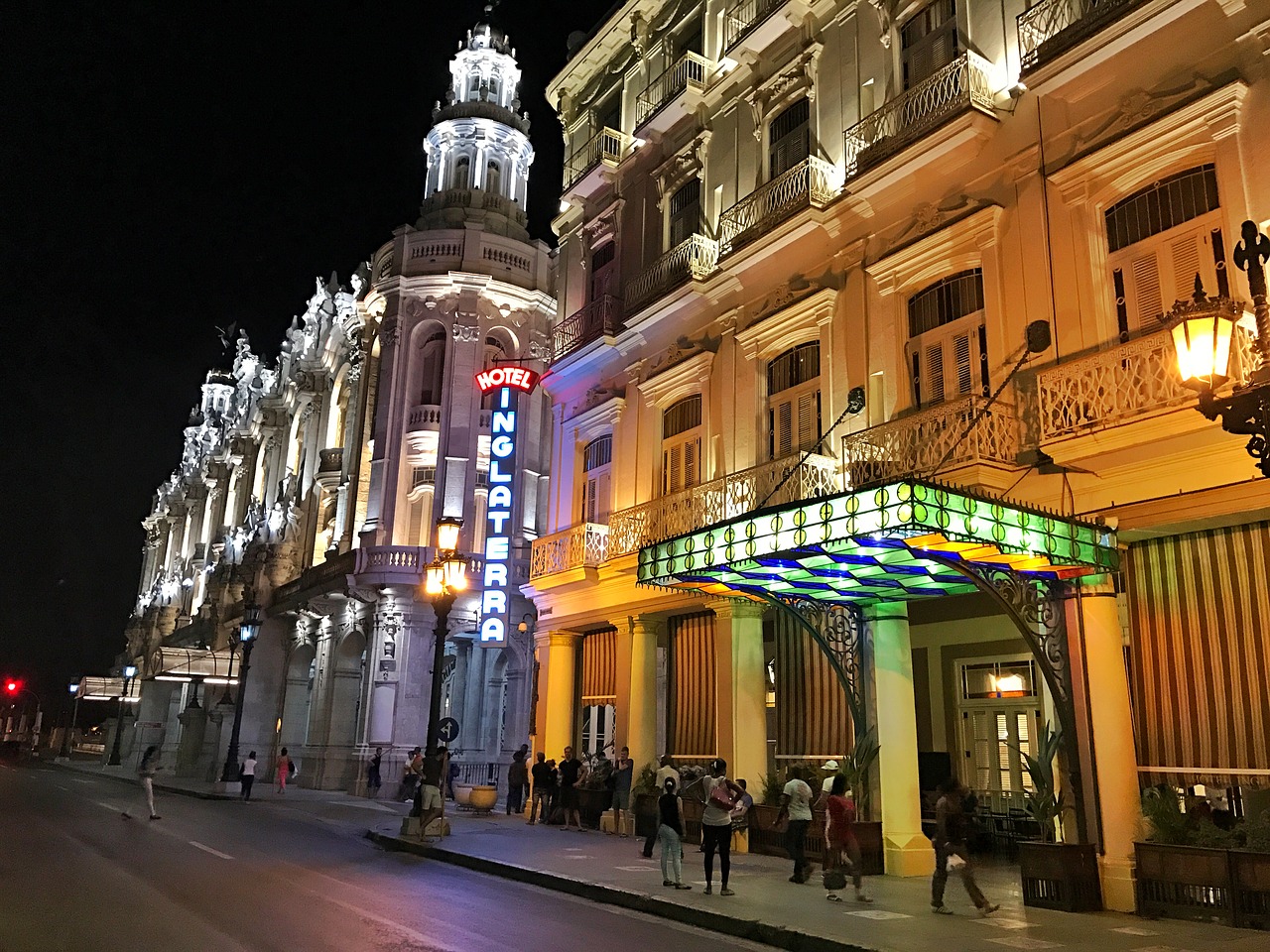 hotel england street night free photo