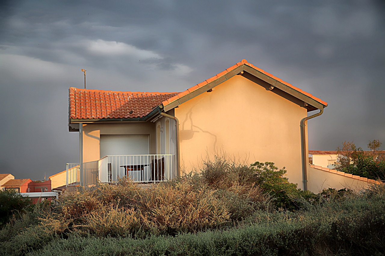 house sunrise morning free photo