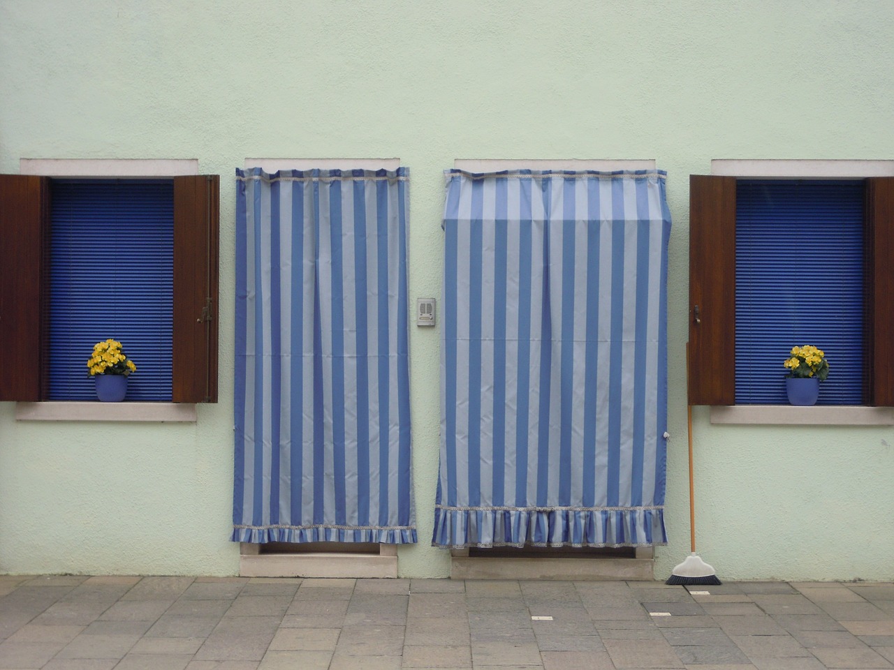 house blue window free photo