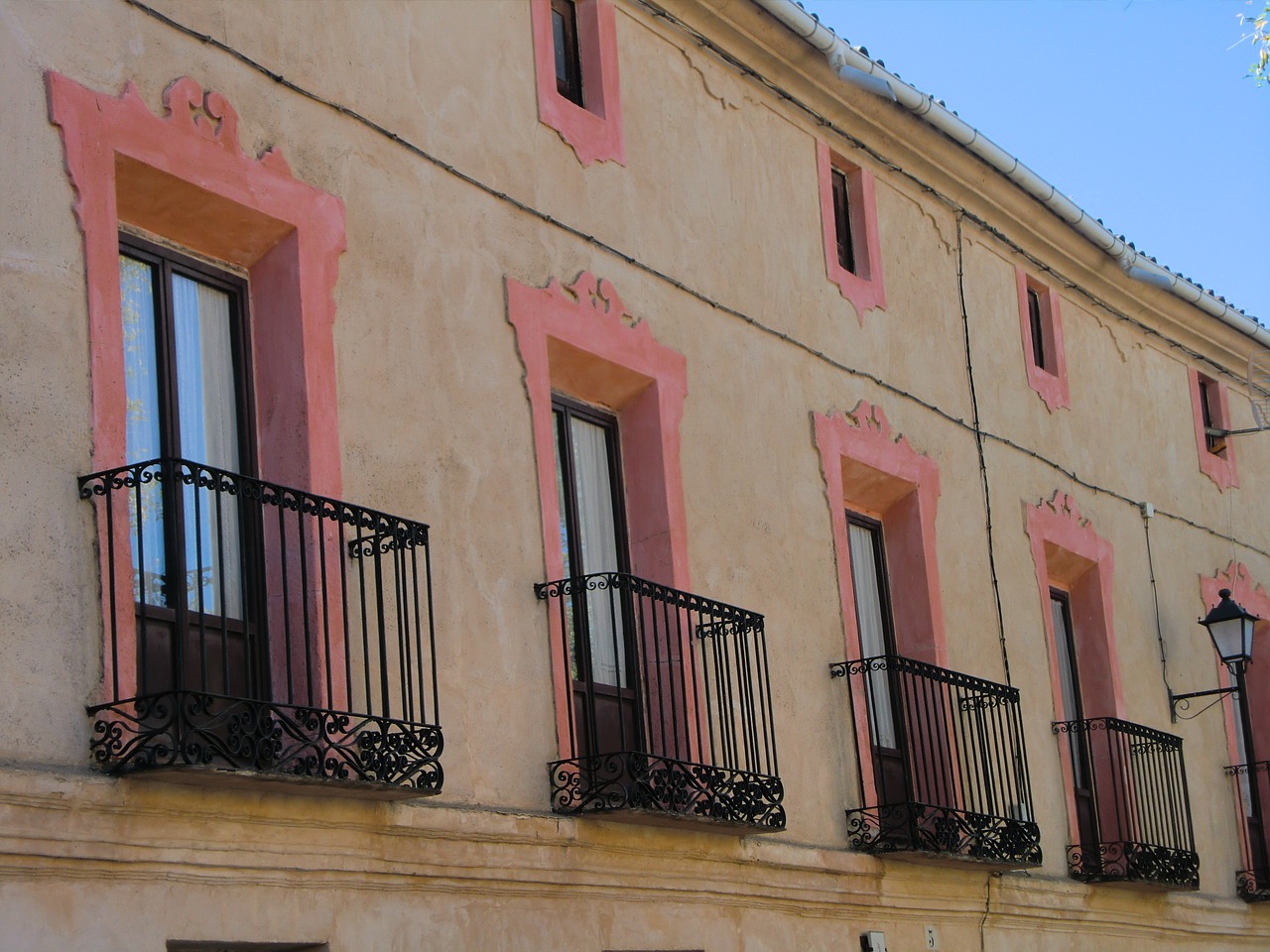 house facade building free photo