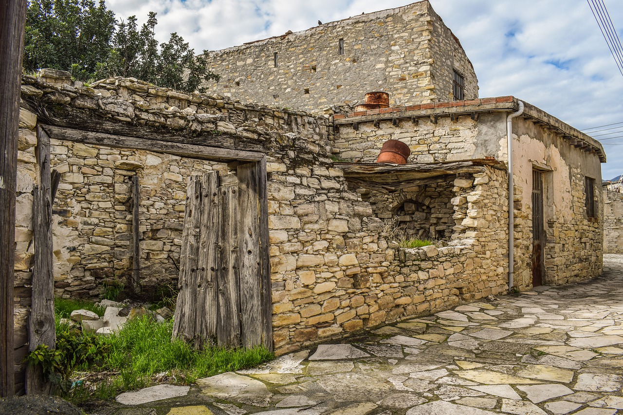 house old architecture free photo