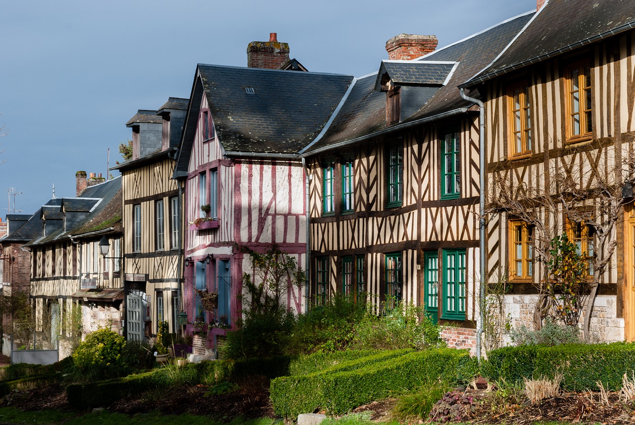 house architecture normandy free photo