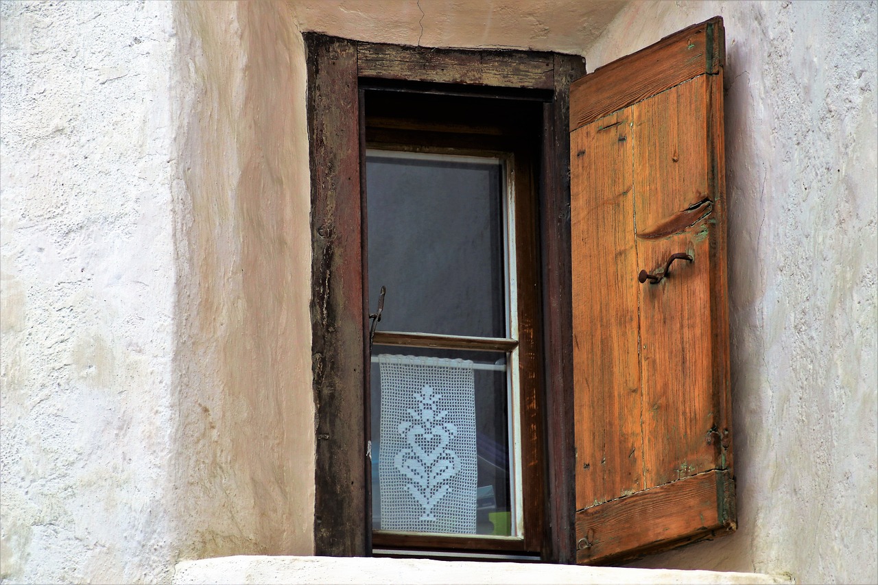 house lake dusia window free photo