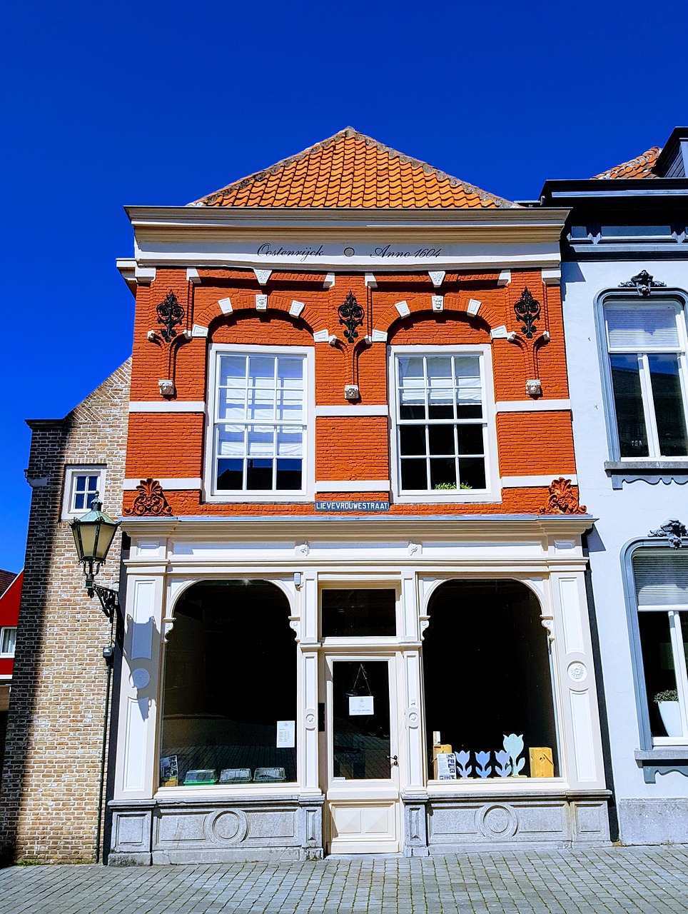 house  facade  netherlands free photo