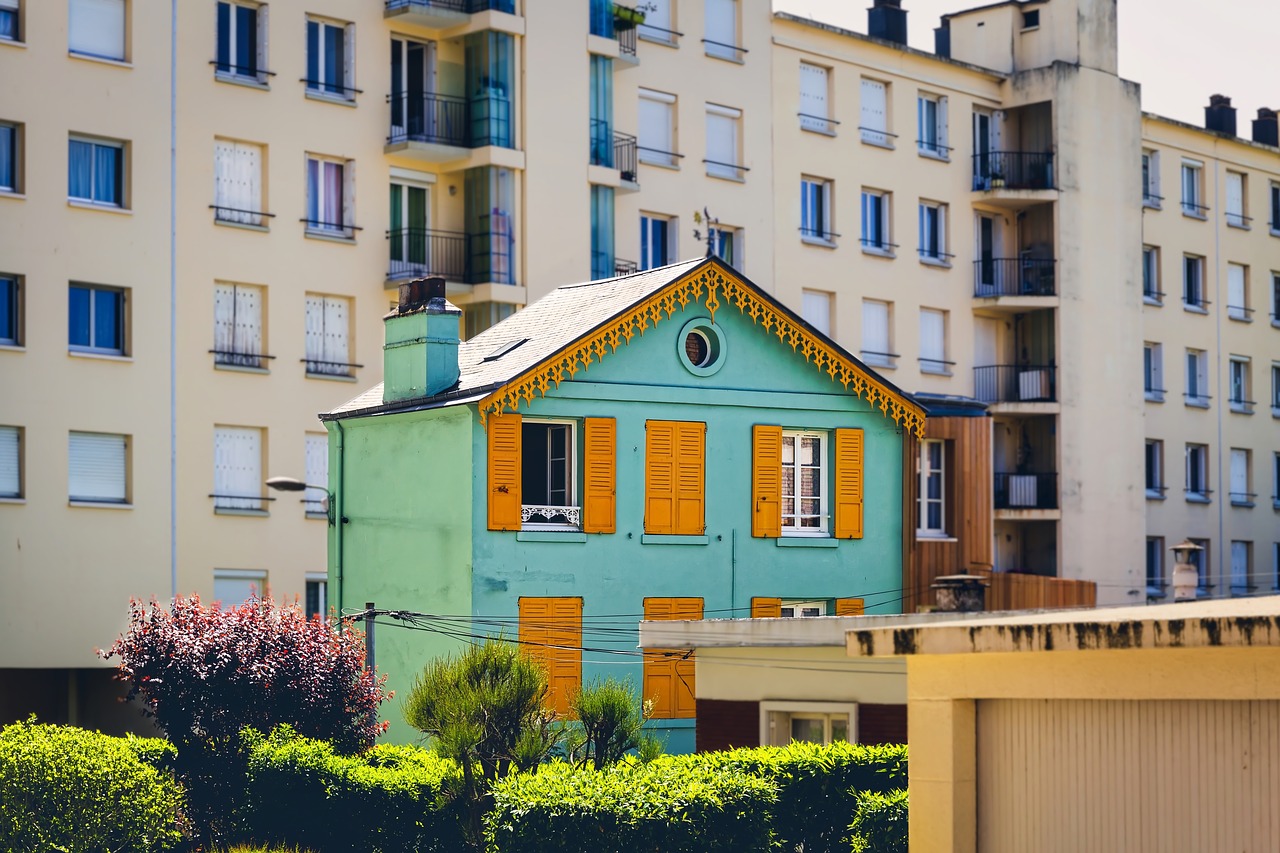 house  colourful  architecture free photo