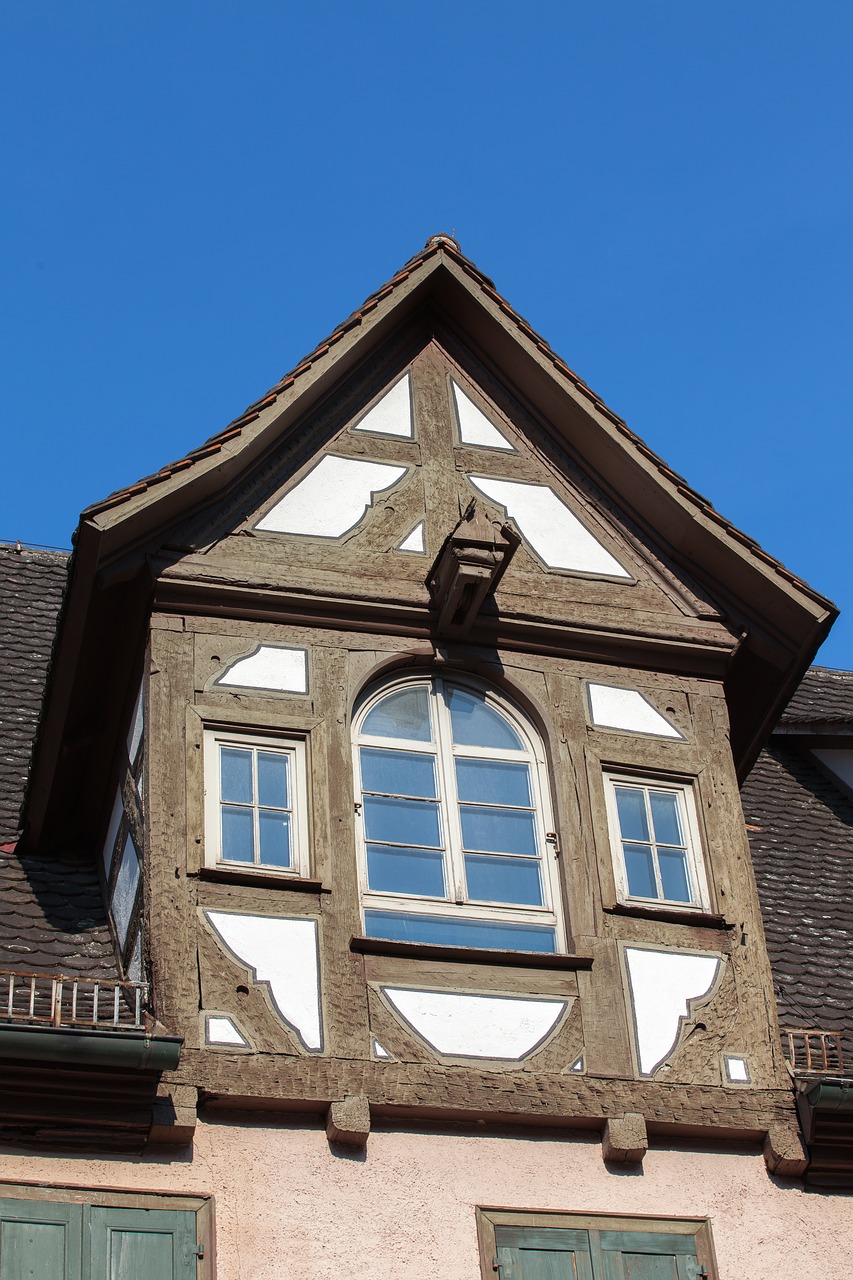 house  window  architecture free photo