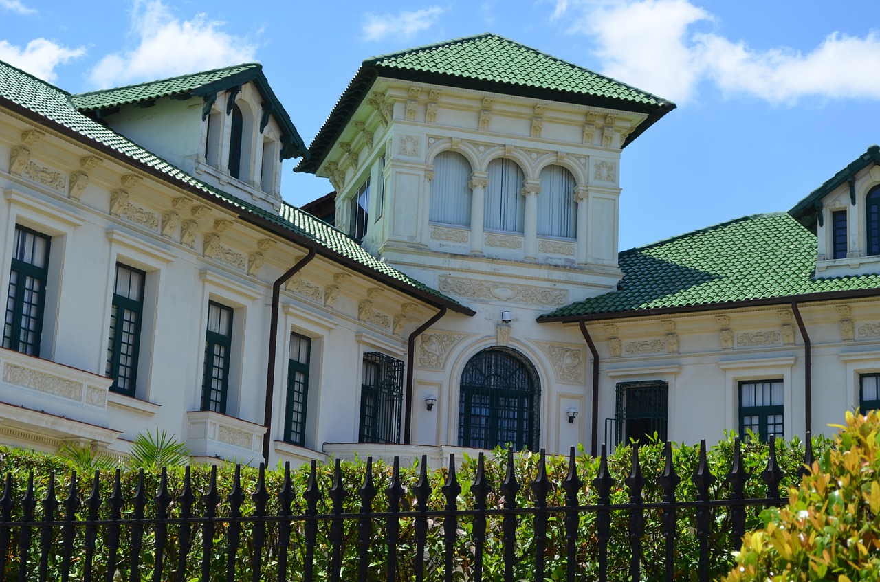 house  mansion  cuba free photo