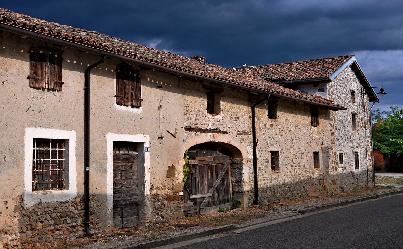 house  old  stone free photo