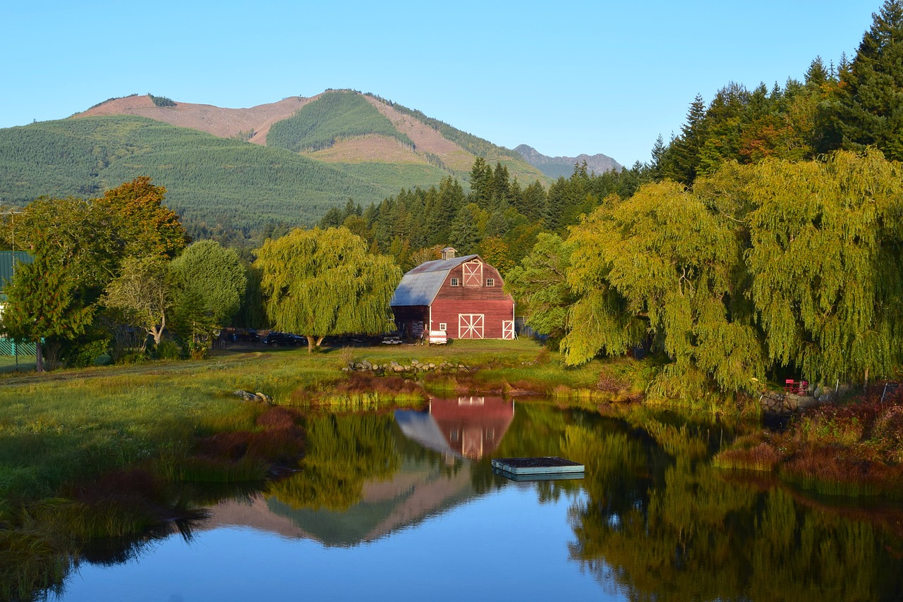 house  mountains  rural free photo