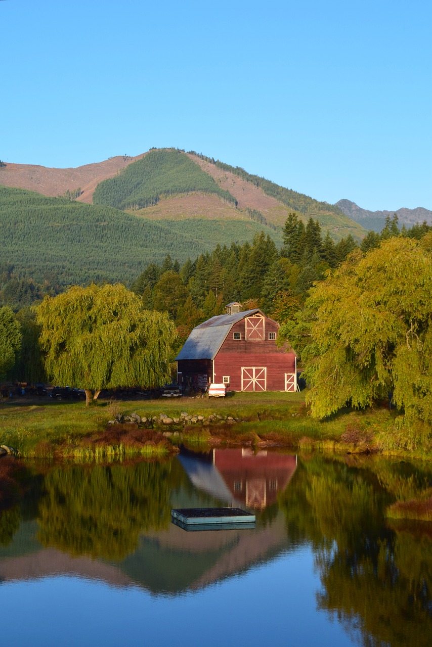 house  mountains  rural free photo