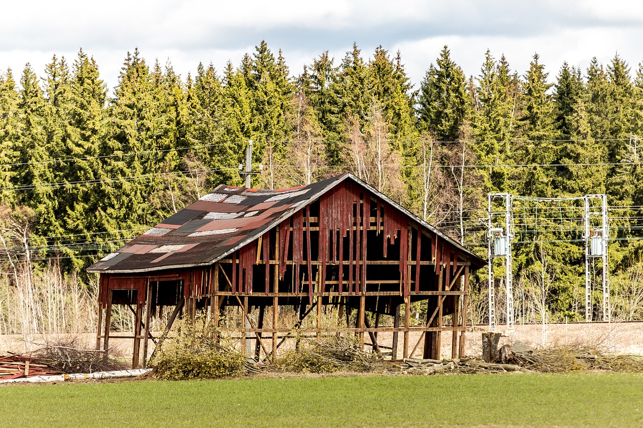 house deserted house barn free photo