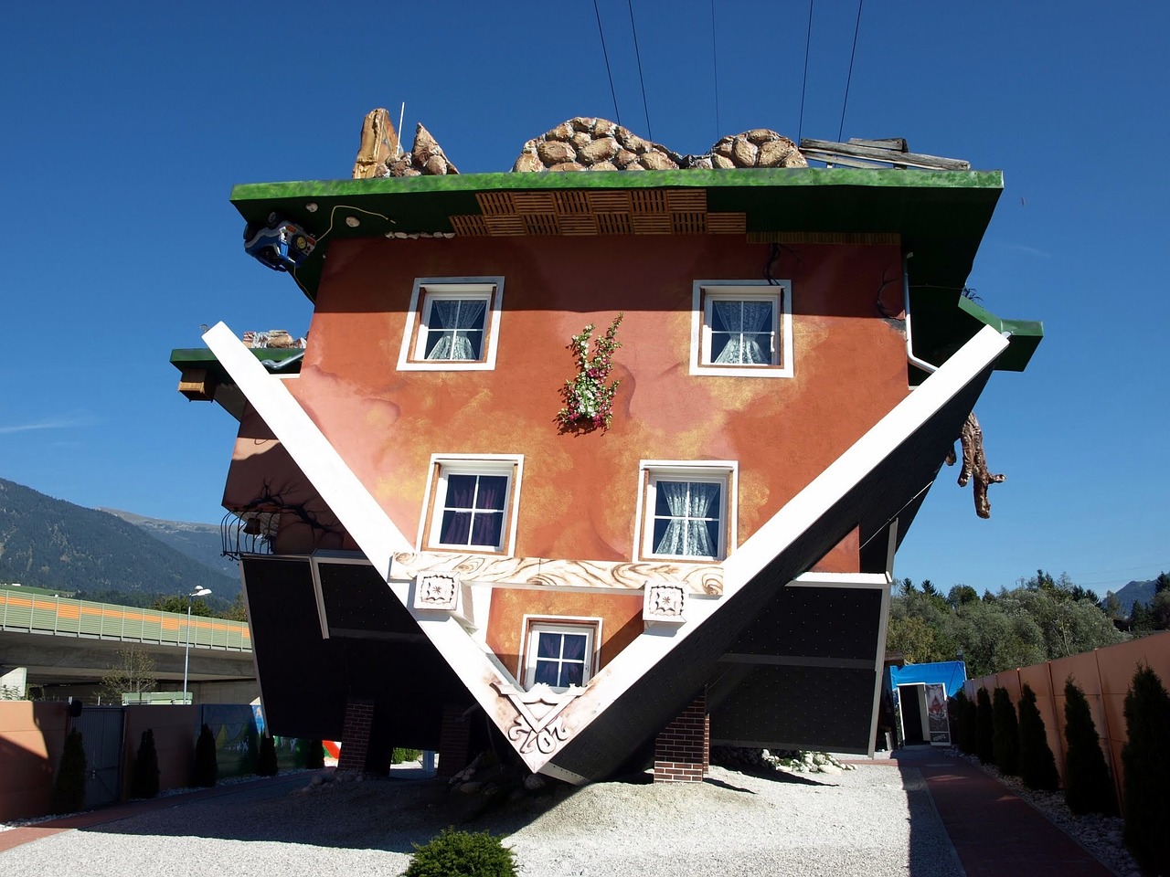 house is upside down places of interest tyrol free photo