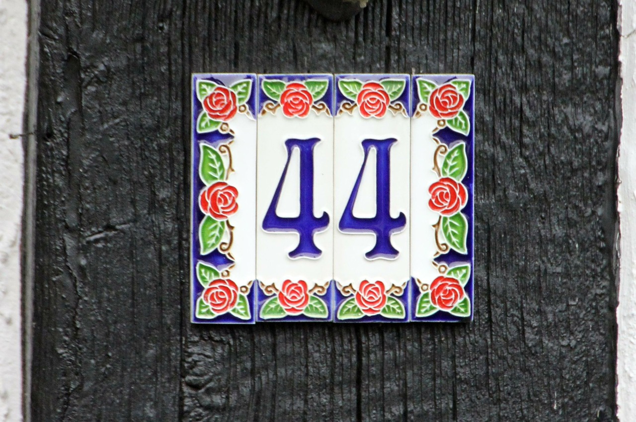 house number number pay free photo