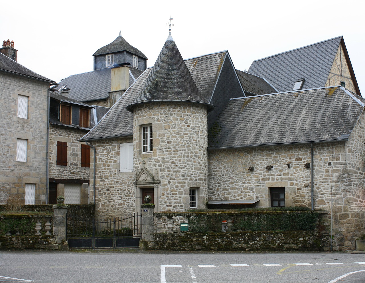 house turret ancient stone houses french village houses free photo