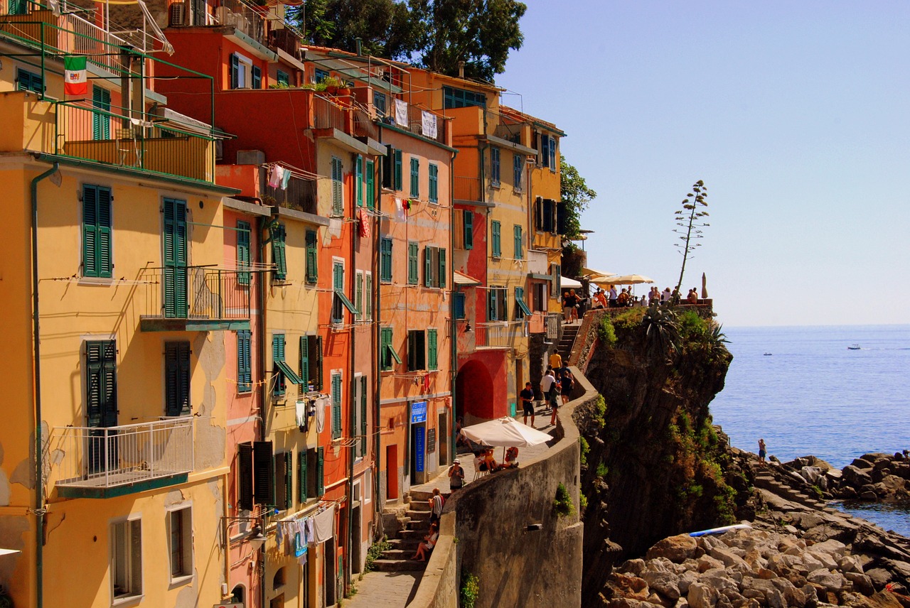 houses cinque terre vernazza free photo