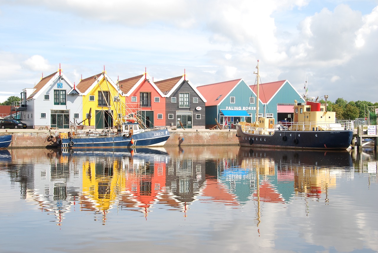 houses water architecture free photo