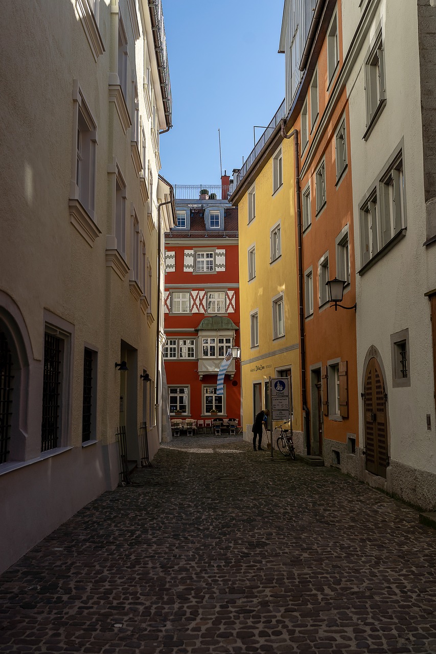 houses  city  architecture free photo