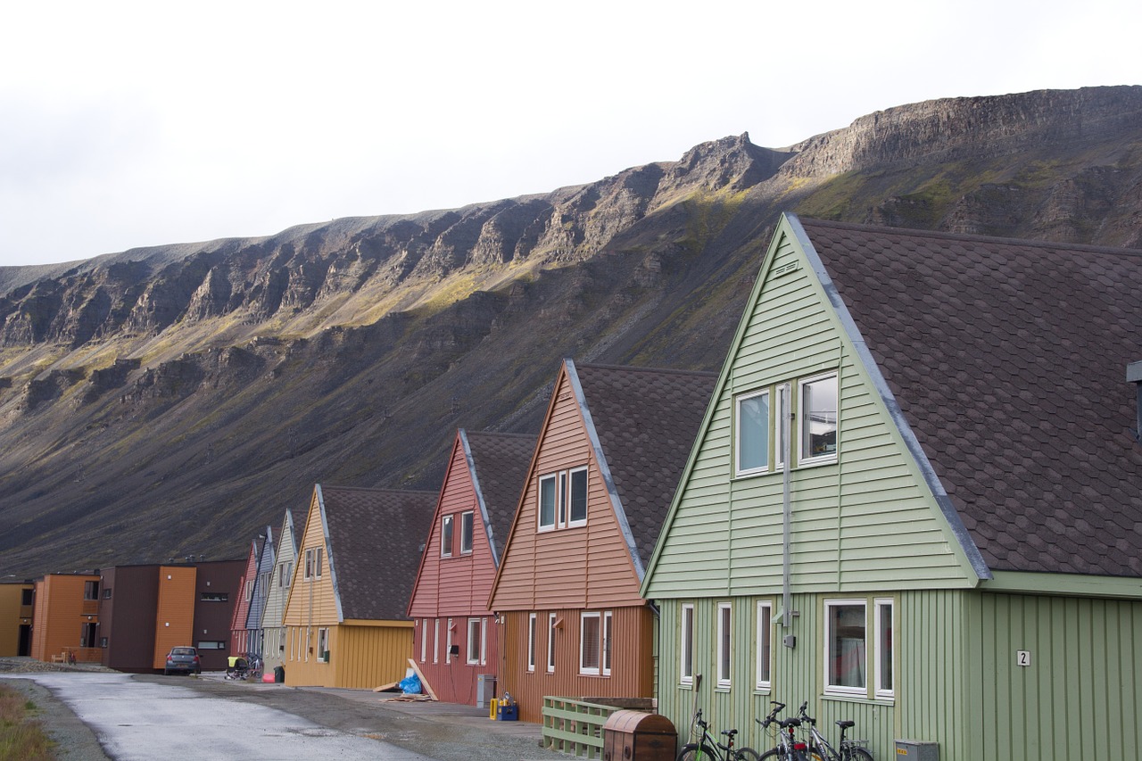 houses town norway free photo