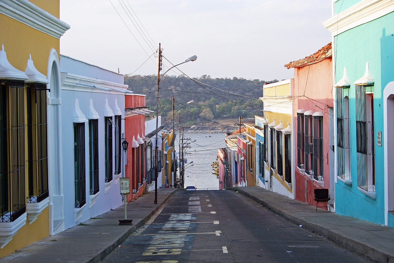 houses slope sun free photo