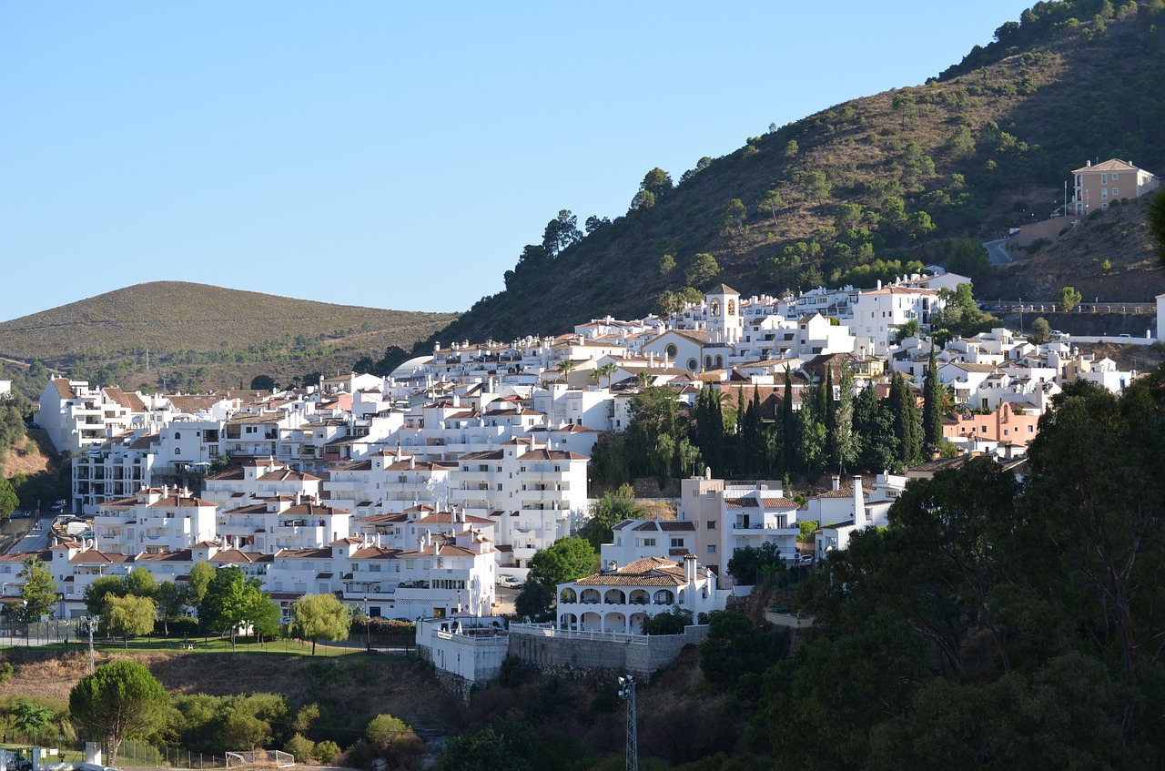 houses rustic landscape free photo