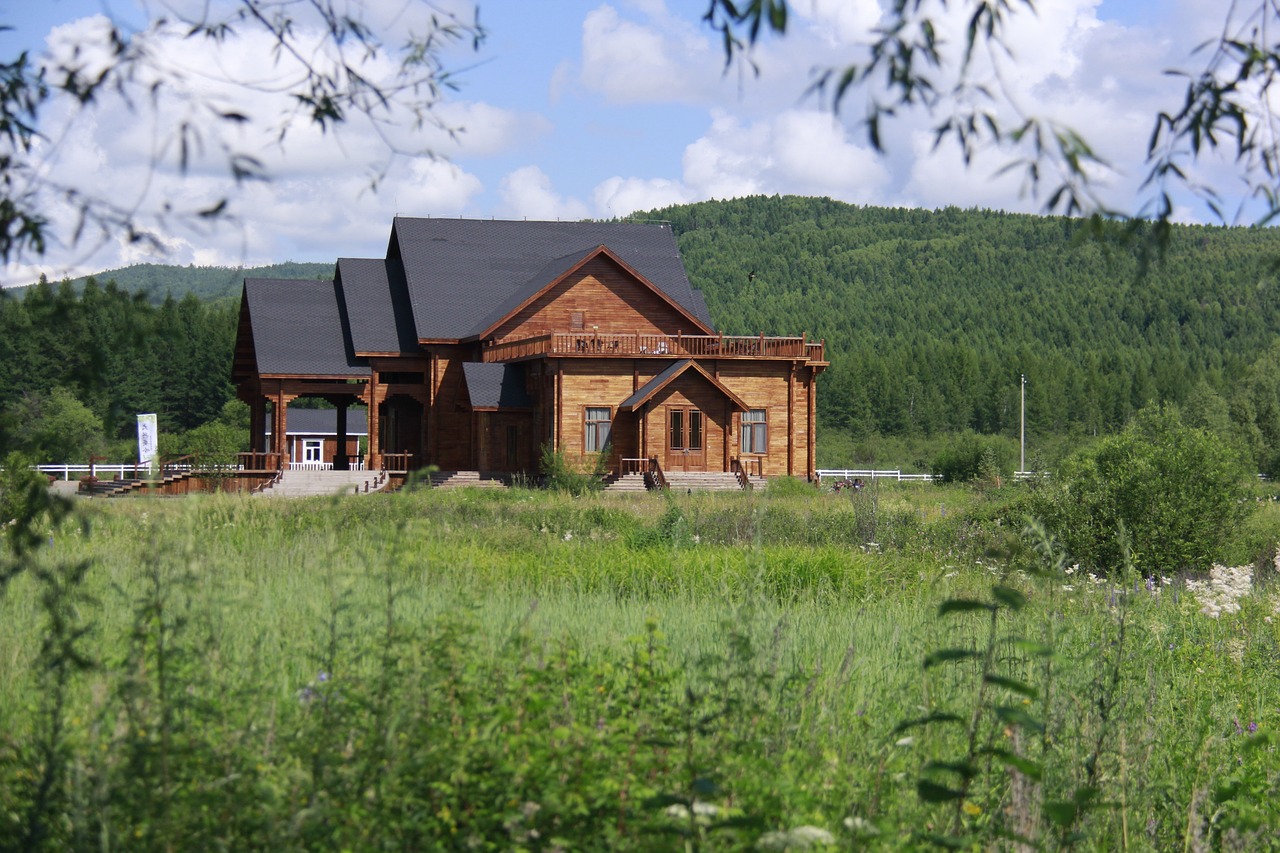 housing huts on the prairie log cabin free photo