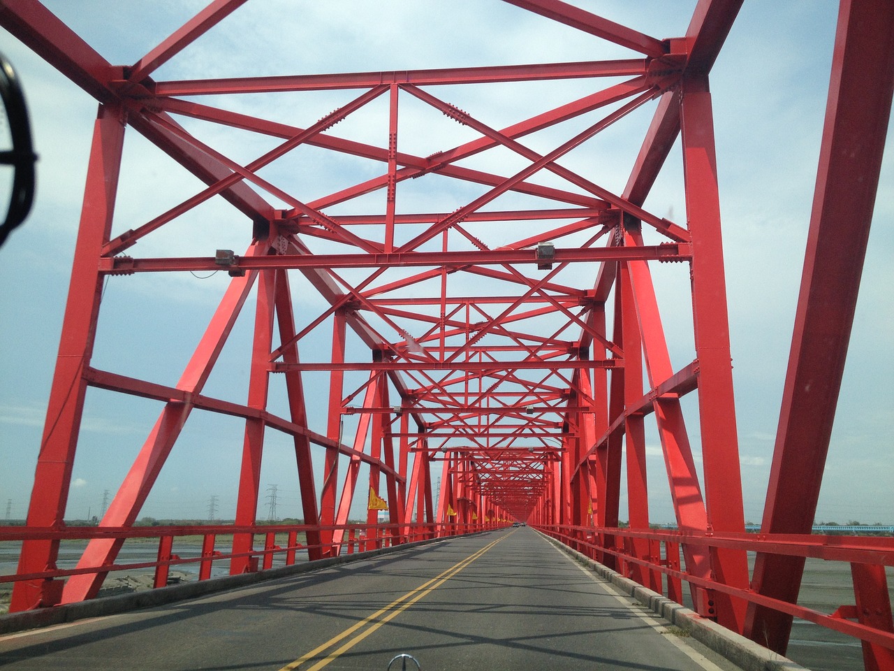 hsilo big bridge taiwan red free photo