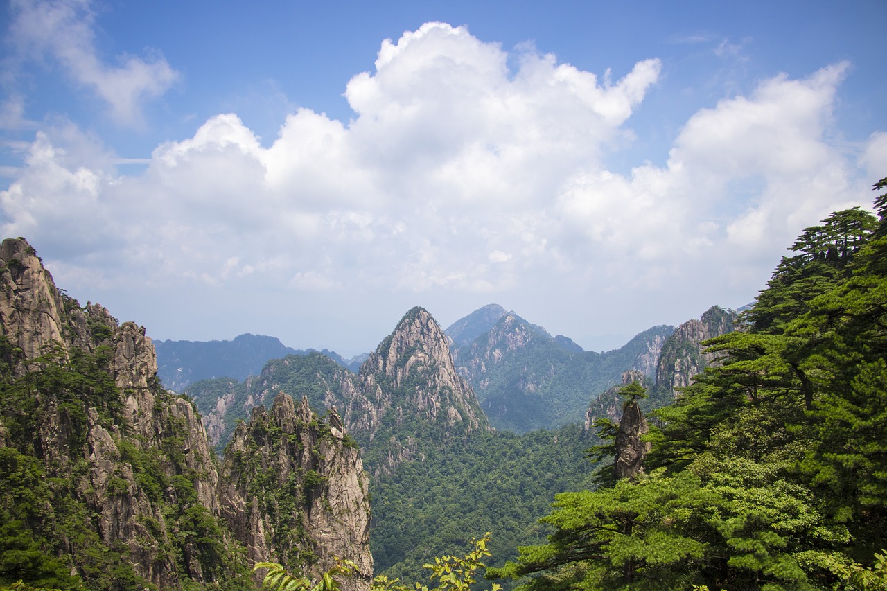 huangshan  anhui  on the west coast free photo