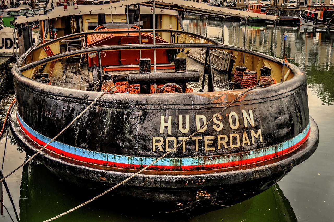 hudson rotterdam maassluis free photo