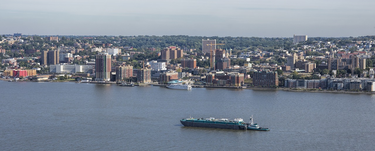 hudson river  river  new york free photo