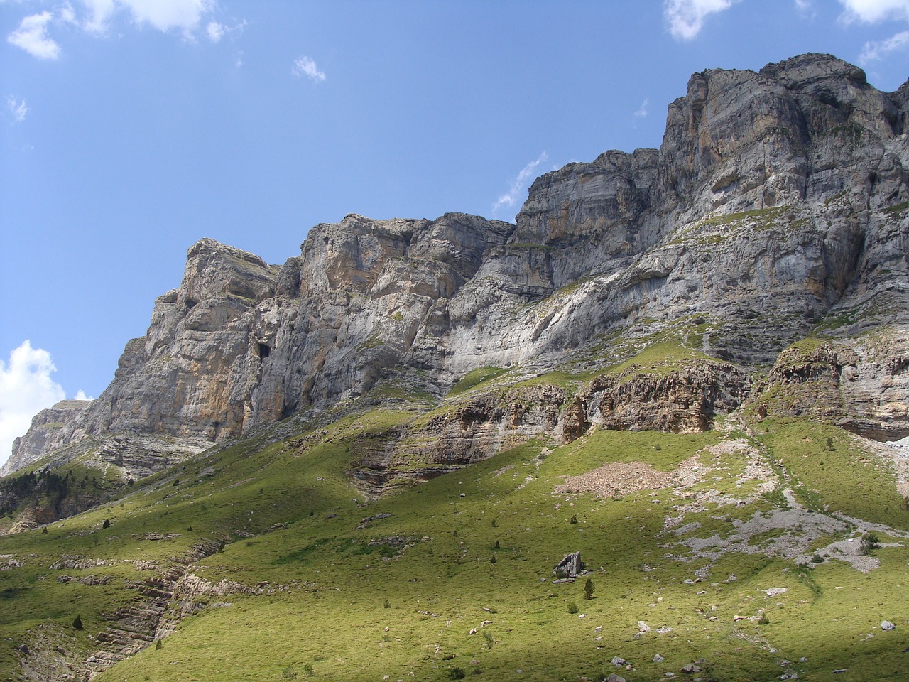 huesca mountaineering high mountains free photo